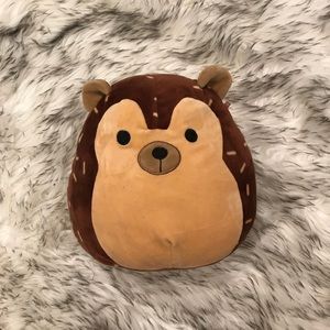SUPER SOFT STUFFED ANIMAL
